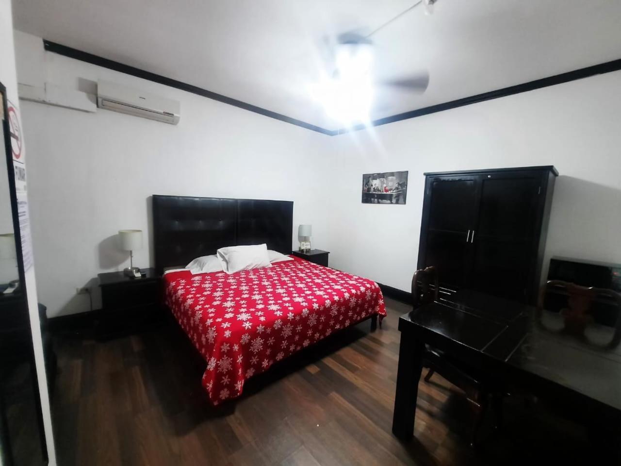 Garcias Suites, Aparthotel *